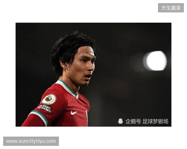 默森：相比去利物浦顶替萨拉赫，转会曼联可能更适合塞梅尼奥