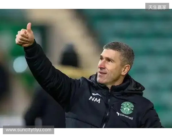 国安新帅蒙哥马利:我对中超联赛并不陌生,很有信心面对挑战 国安新帅蒙哥马利:我对中超联赛并不陌生,很有信心面对挑战