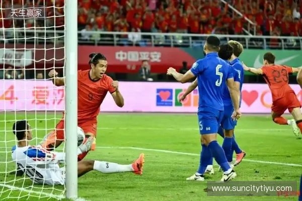 打平就出线!杨晨:泰国队这种踢法,我觉得中国队不能轻视 打平就出线!杨晨:泰国队这种踢法,我觉得中国队不能轻视