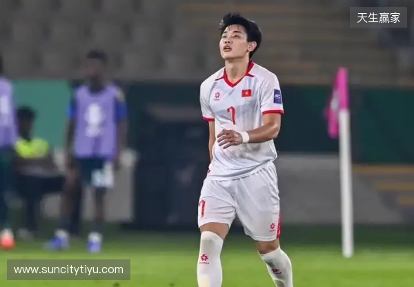 越媒:阮庭北没有在1 4决赛首发,原因是他腹股沟有伤 越媒:阮庭北没有在1 4决赛首发,原因是他腹股沟有伤