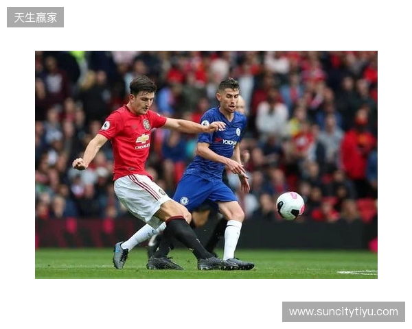 官方:马奎尔与曼联续约至2027年夏天,附带一年续约选项 官方:马奎尔与曼联续约至2027年夏天,附带一年续约选项